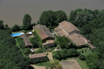 Article : Installation Électrique Complète pour le Domaine de Conseillant